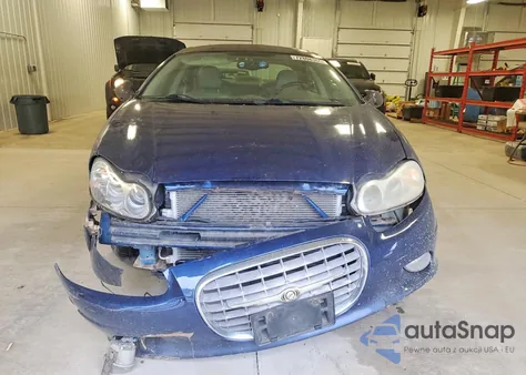 2004 Chrysler Concorde Limited из США, поврежденный, VIN 2C3AD56G94H642930